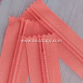 Heavy Duty Dlastic Zipper Heads For Sale